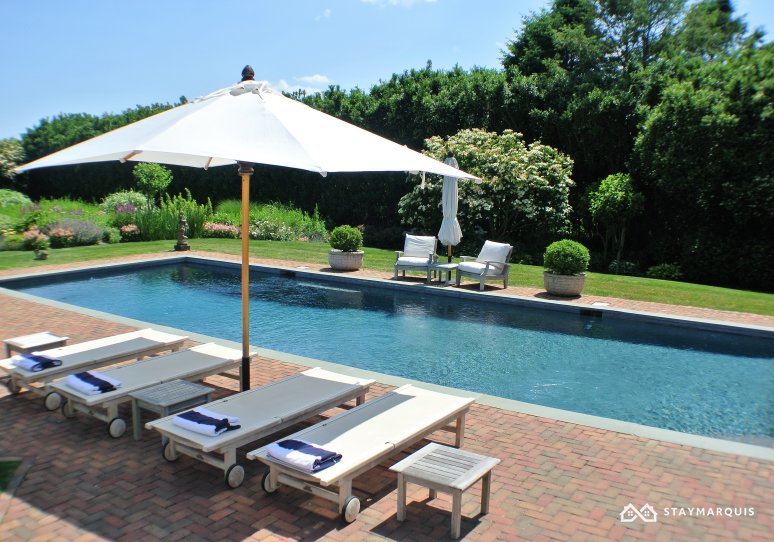 Hamptons Home 1020449