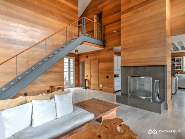 Hamptons Home 1020450