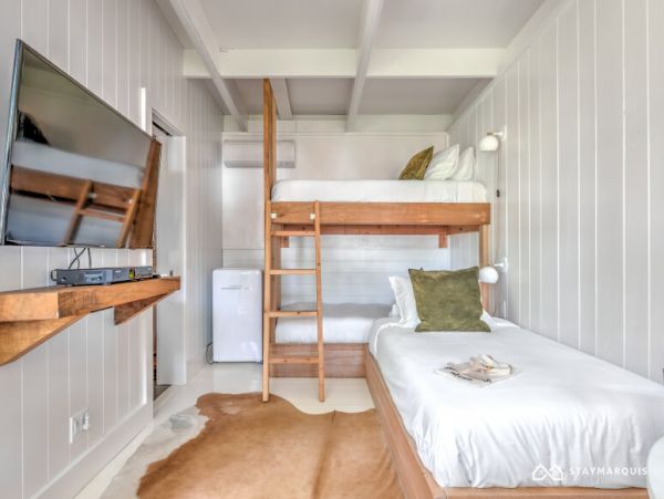 Hamptons Home 1020451