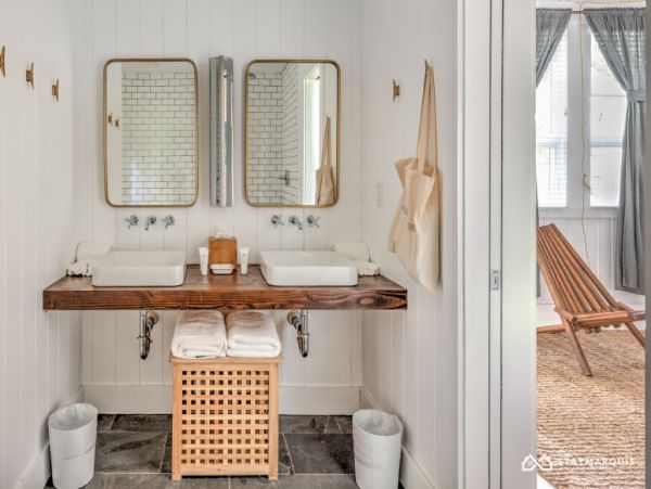 Hamptons Home 1020451