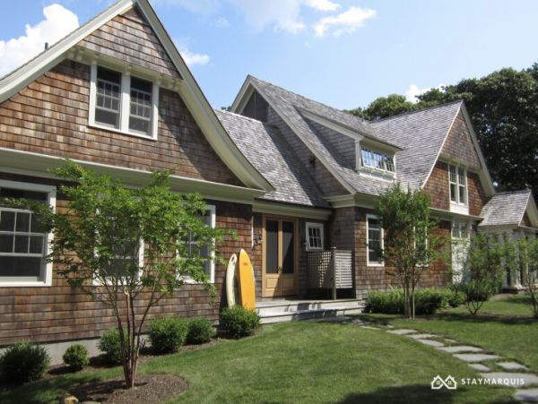 Hamptons Home 1020452
