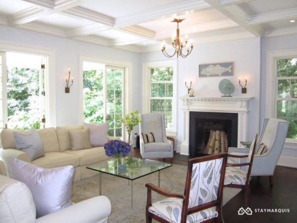 Hamptons Home 1020452