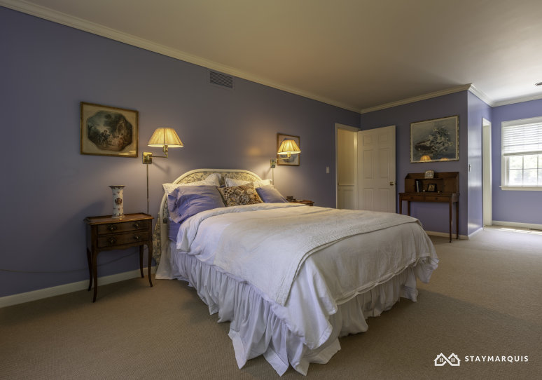 Hamptons Home 1020455