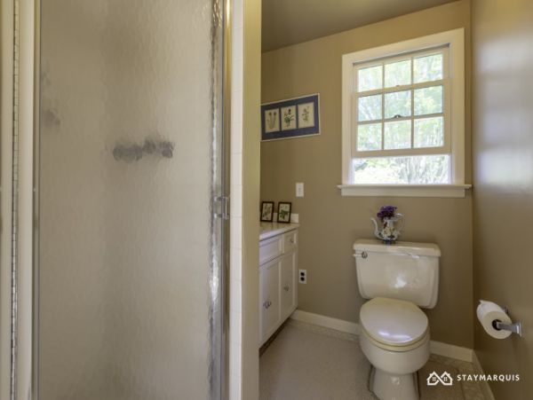 Hamptons Home 1020455