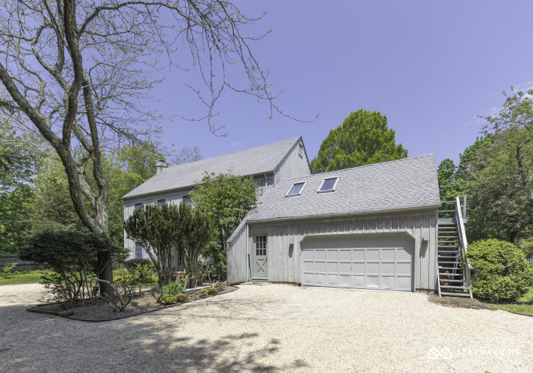 Hamptons Home 1020455