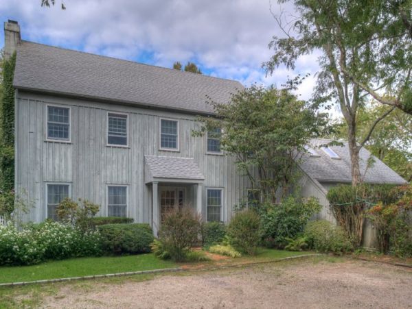 Hamptons Home 1020455