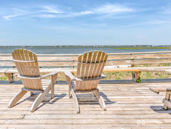 Hamptons Home 1020456