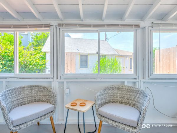 Hamptons Home 1020456