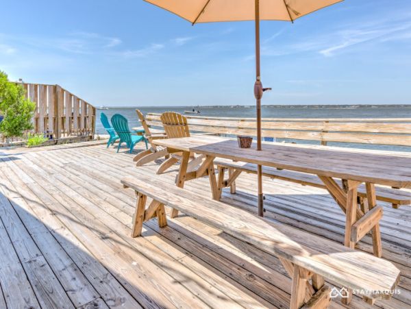 Hamptons Home 1020456