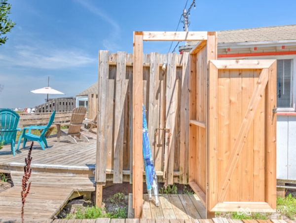 Hamptons Home 1020456