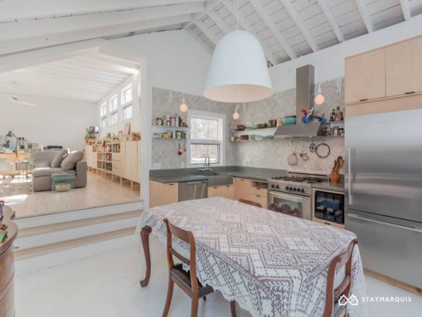 Hamptons Home 1020458