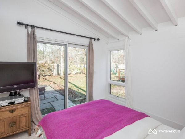 Hamptons Home 1020458