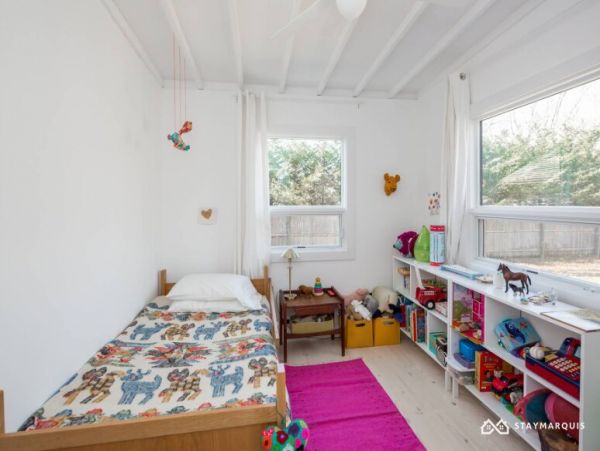 Hamptons Home 1020458