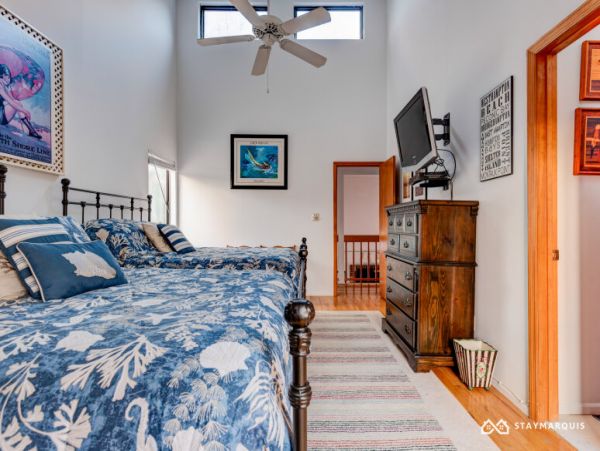 Hamptons Home 1020459