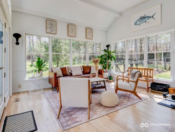 Hamptons Home 1020462