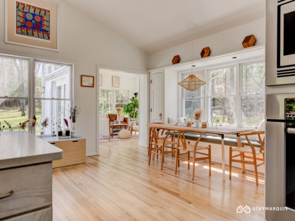 Hamptons Home 1020462