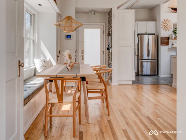 Hamptons Home 1020462