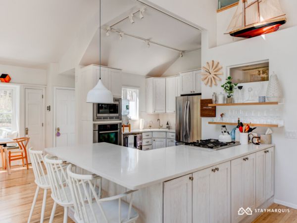 Hamptons Home 1020462
