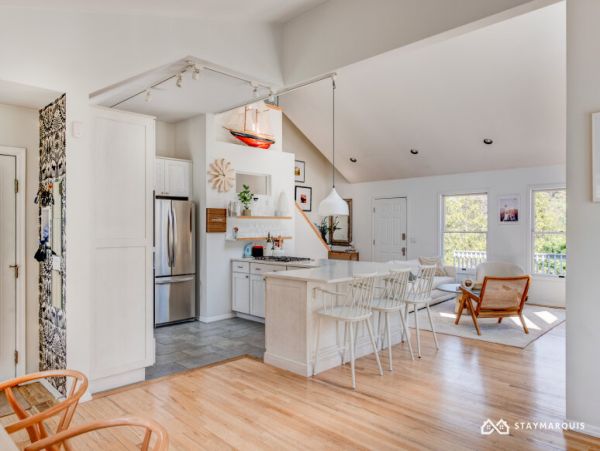 Hamptons Home 1020462