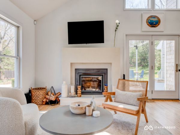Hamptons Home 1020462