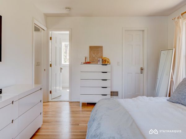 Hamptons Home 1020462