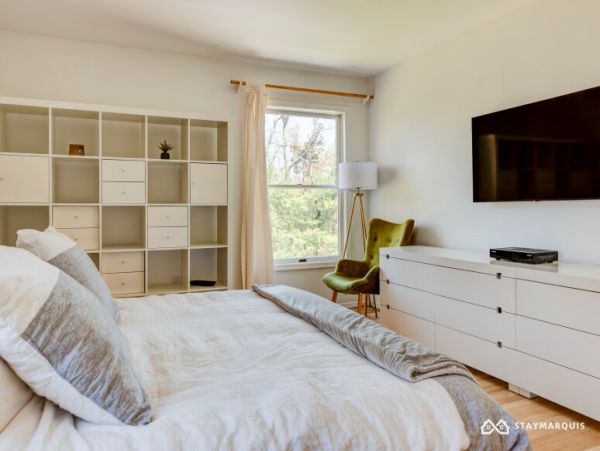 Hamptons Home 1020462