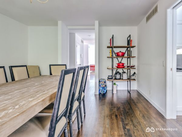 Hamptons Home 1020465