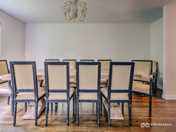 Hamptons Home 1020465