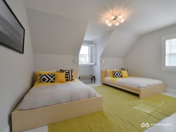 Hamptons Home 1020466