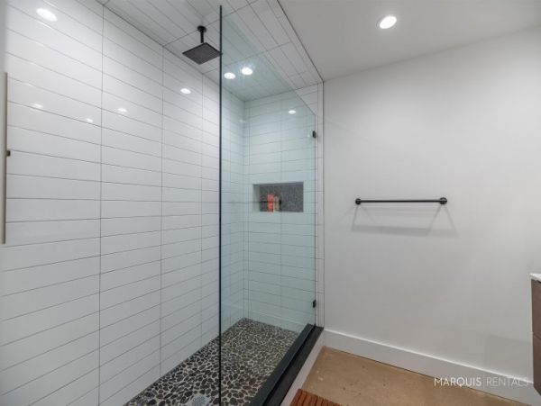 Hamptons Home 1020466