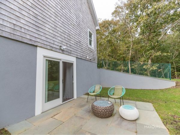 Hamptons Home 1020466