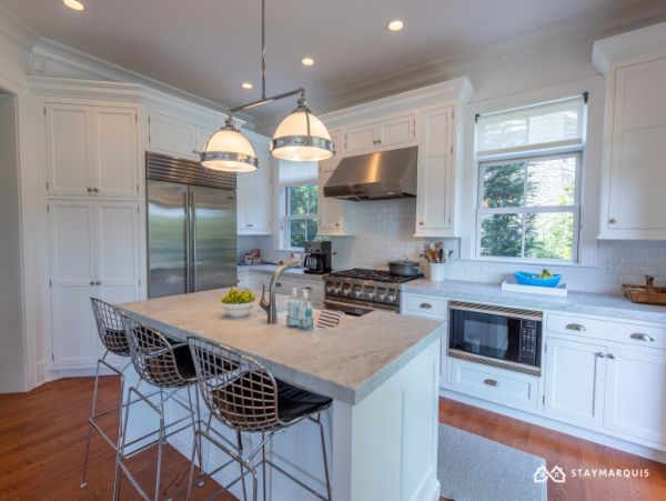 Hamptons Home 1020467