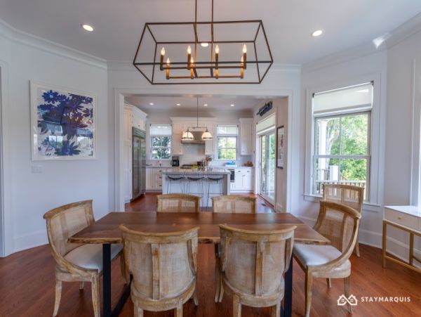 Hamptons Home 1020467