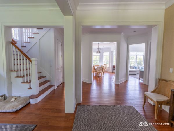 Hamptons Home 1020467