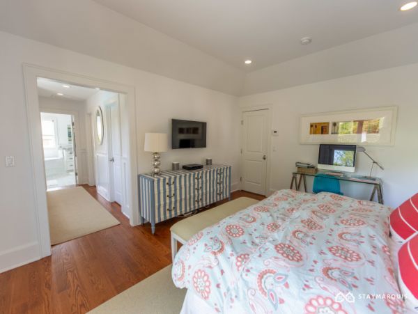 Hamptons Home 1020467
