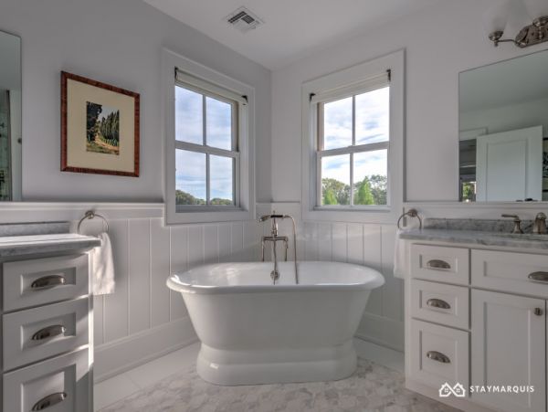Hamptons Home 1020467