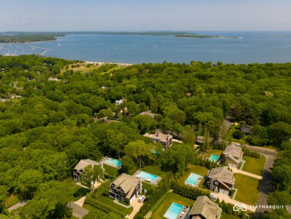 Hamptons Home 1020467