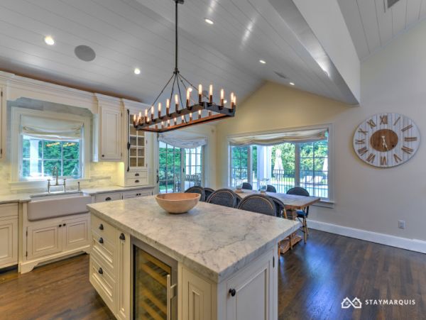 Hamptons Home 1020468