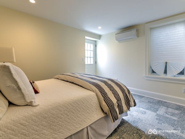 Hamptons Home 1020468
