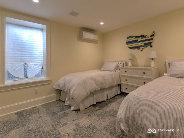 Hamptons Home 1020468