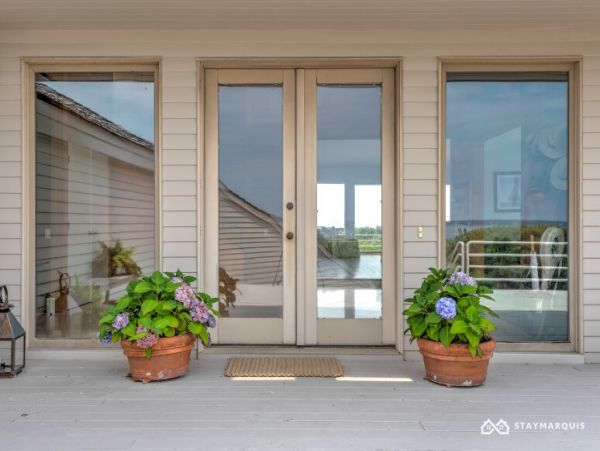 Hamptons Home 1020471