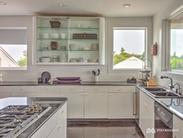 Hamptons Home 1020471
