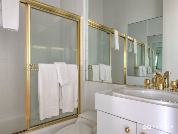 Hamptons Home 1020471
