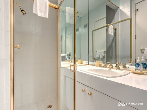 Hamptons Home 1020471
