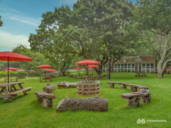 Hamptons Home 1020472