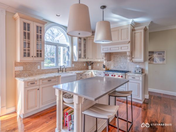 Hamptons Home 1020473
