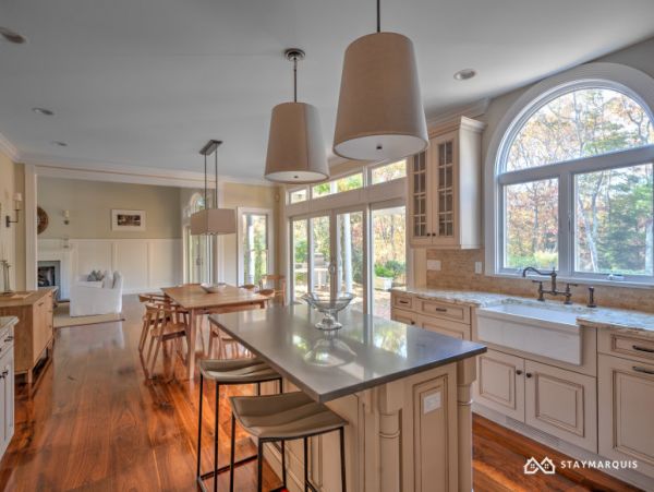 Hamptons Home 1020473