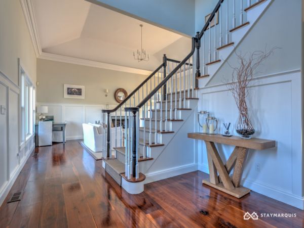 Hamptons Home 1020473