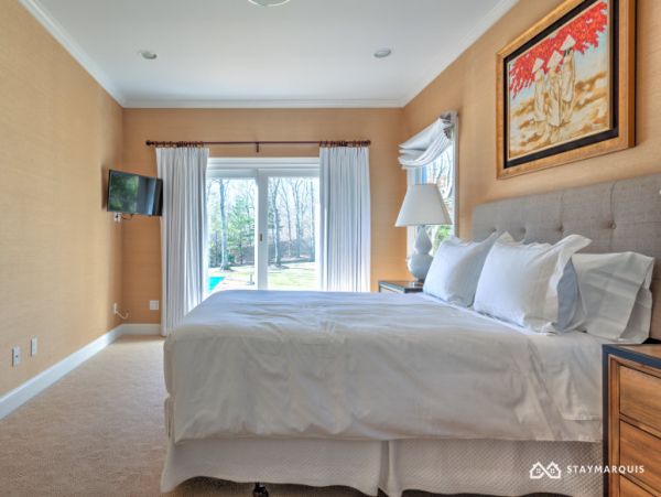 Hamptons Home 1020473