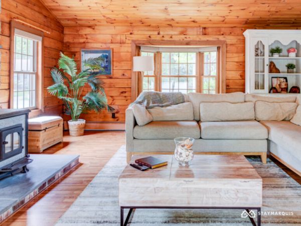 Hamptons Home 1020474